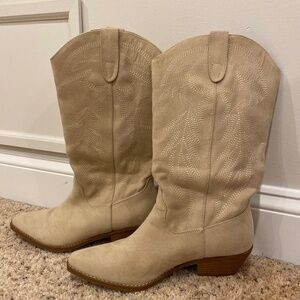 Steve Madden cowboy boots size 9.5